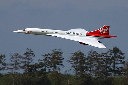 Low-level past by Concorde - pic by Mark